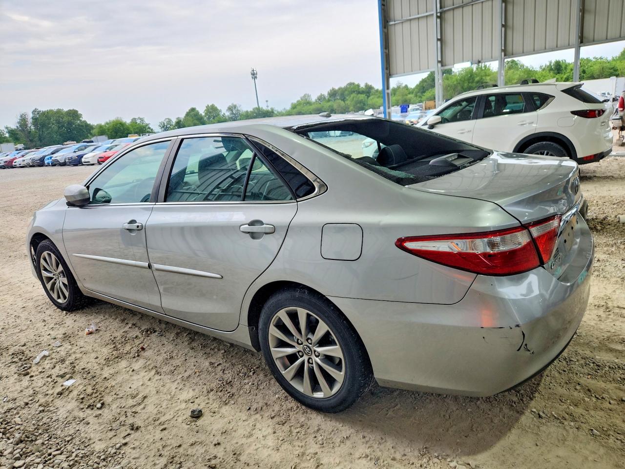 Toyota Camry Xle