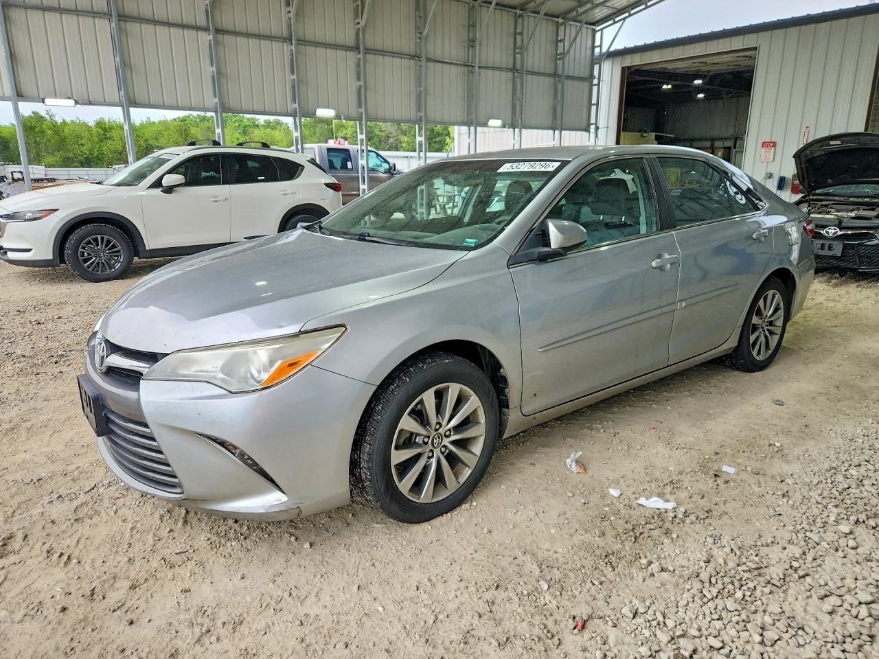 Salvage Toyota Camry Image