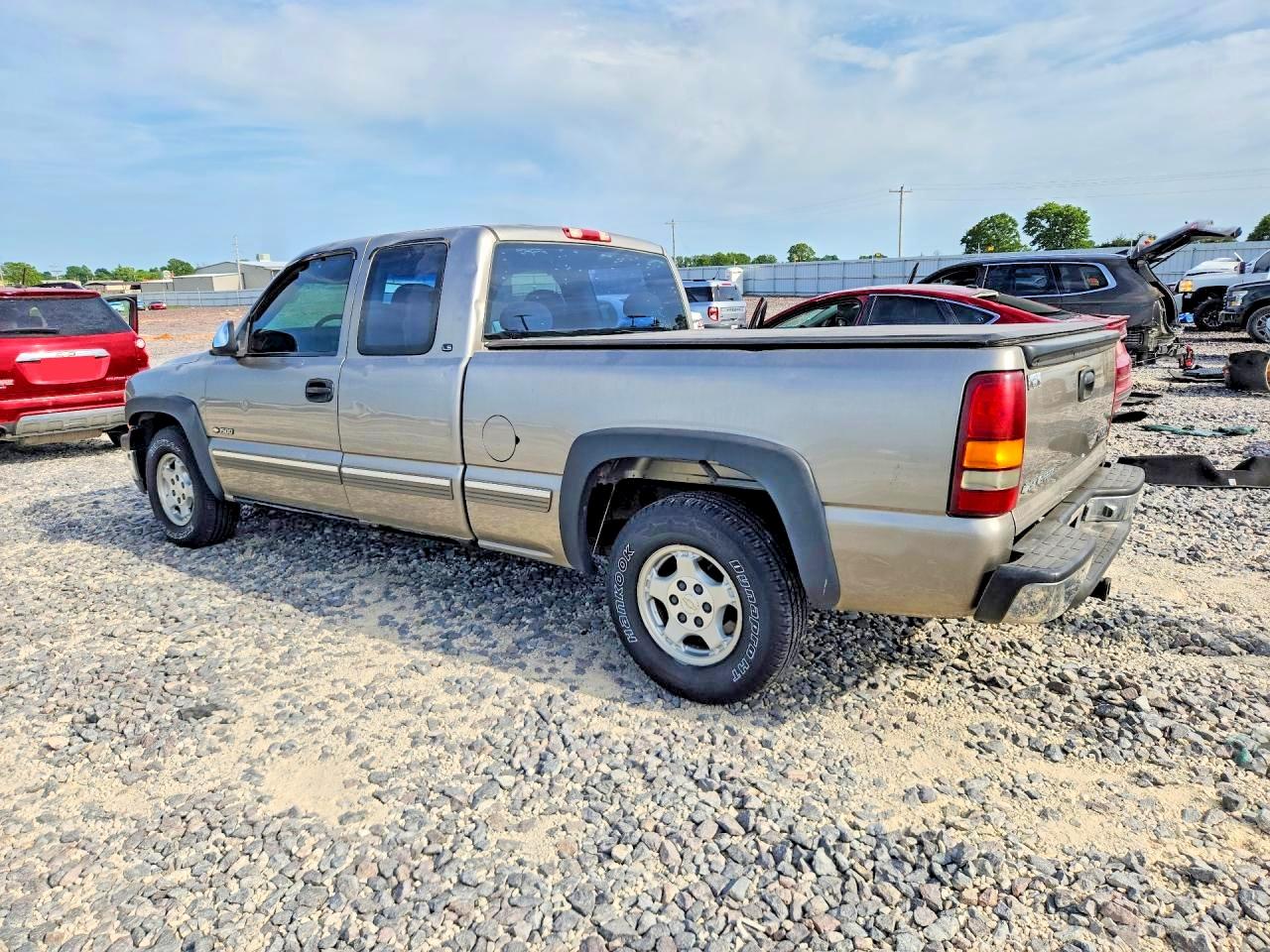 Chevrolet Silverado C1500