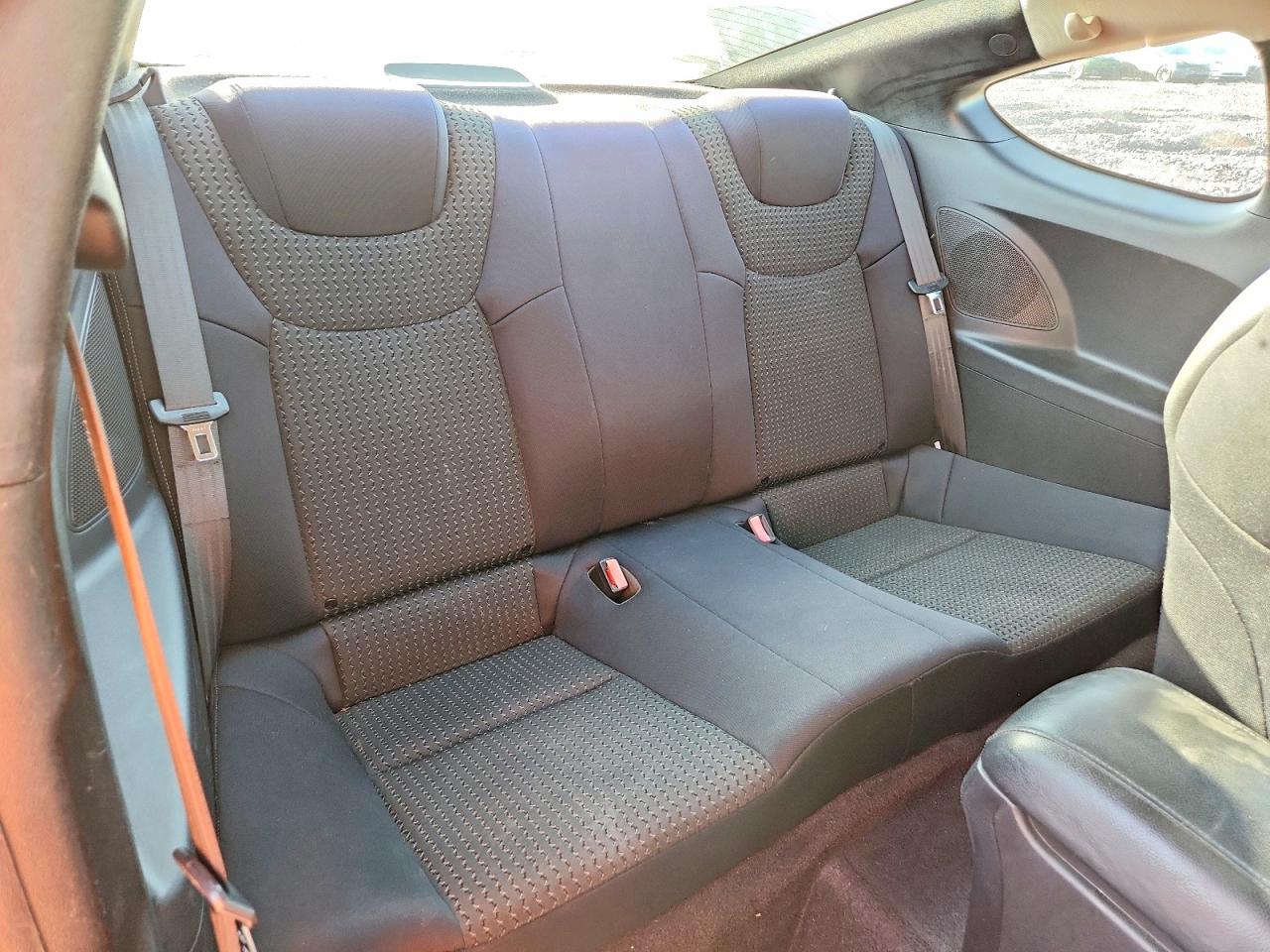 Hyundai Genesis 2.0t