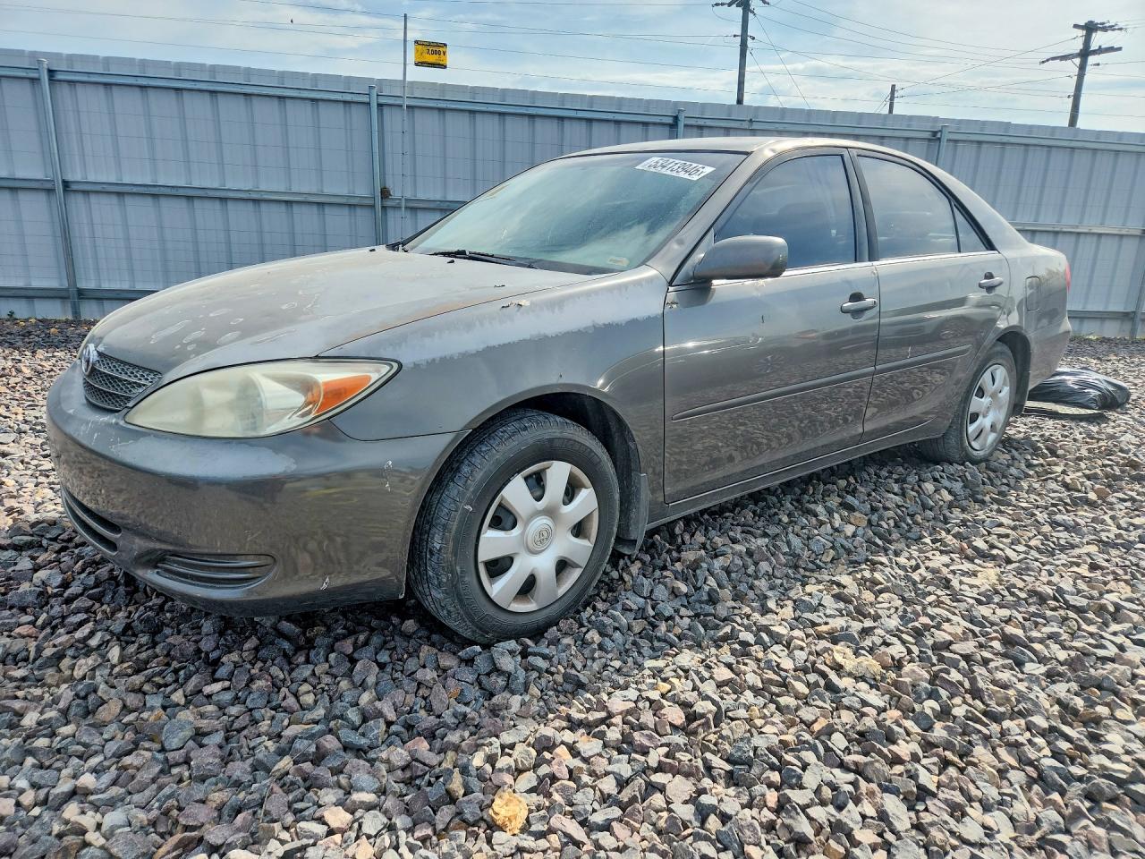 Salvage Toyota Camry Image