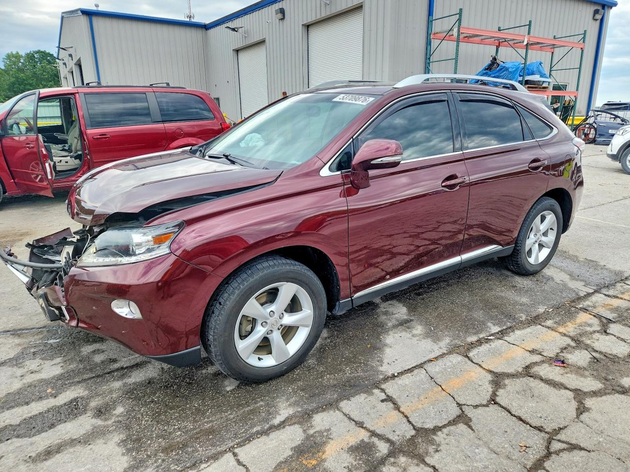 Salvage Lexus RX Image