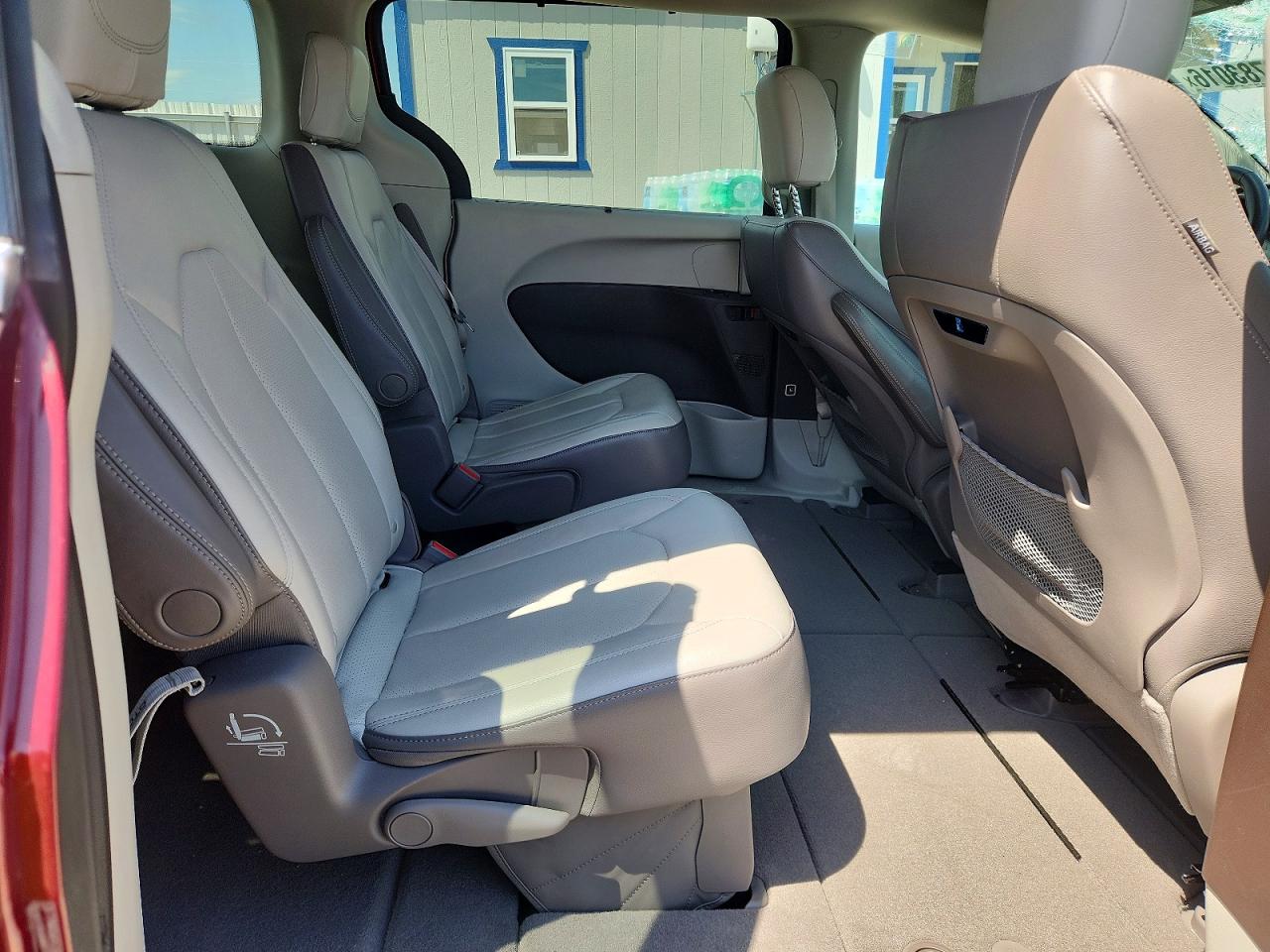 Chrysler Pacifica Touring L