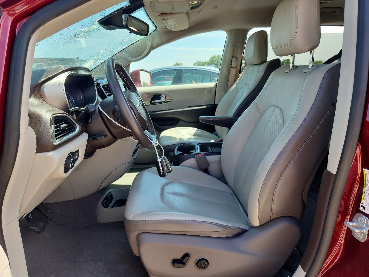 Chrysler Pacifica Touring L