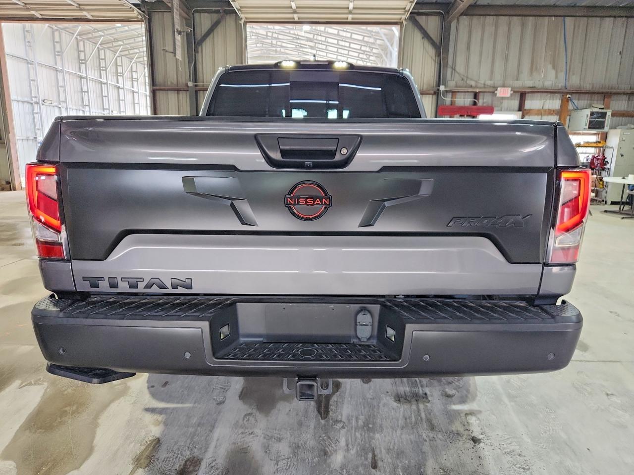 Nissan Titan Pro-4x
