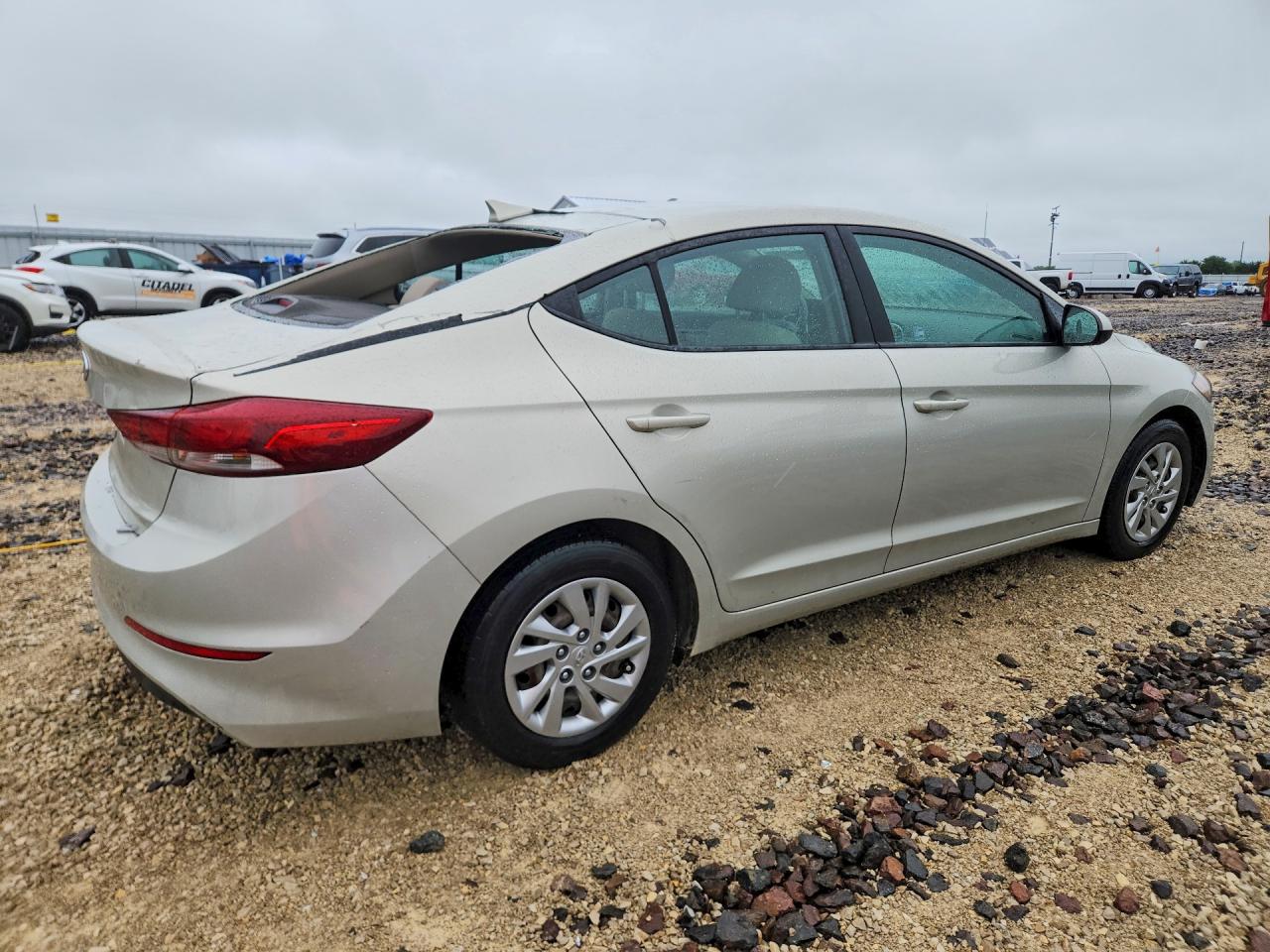 Hyundai ELANTRA Se
