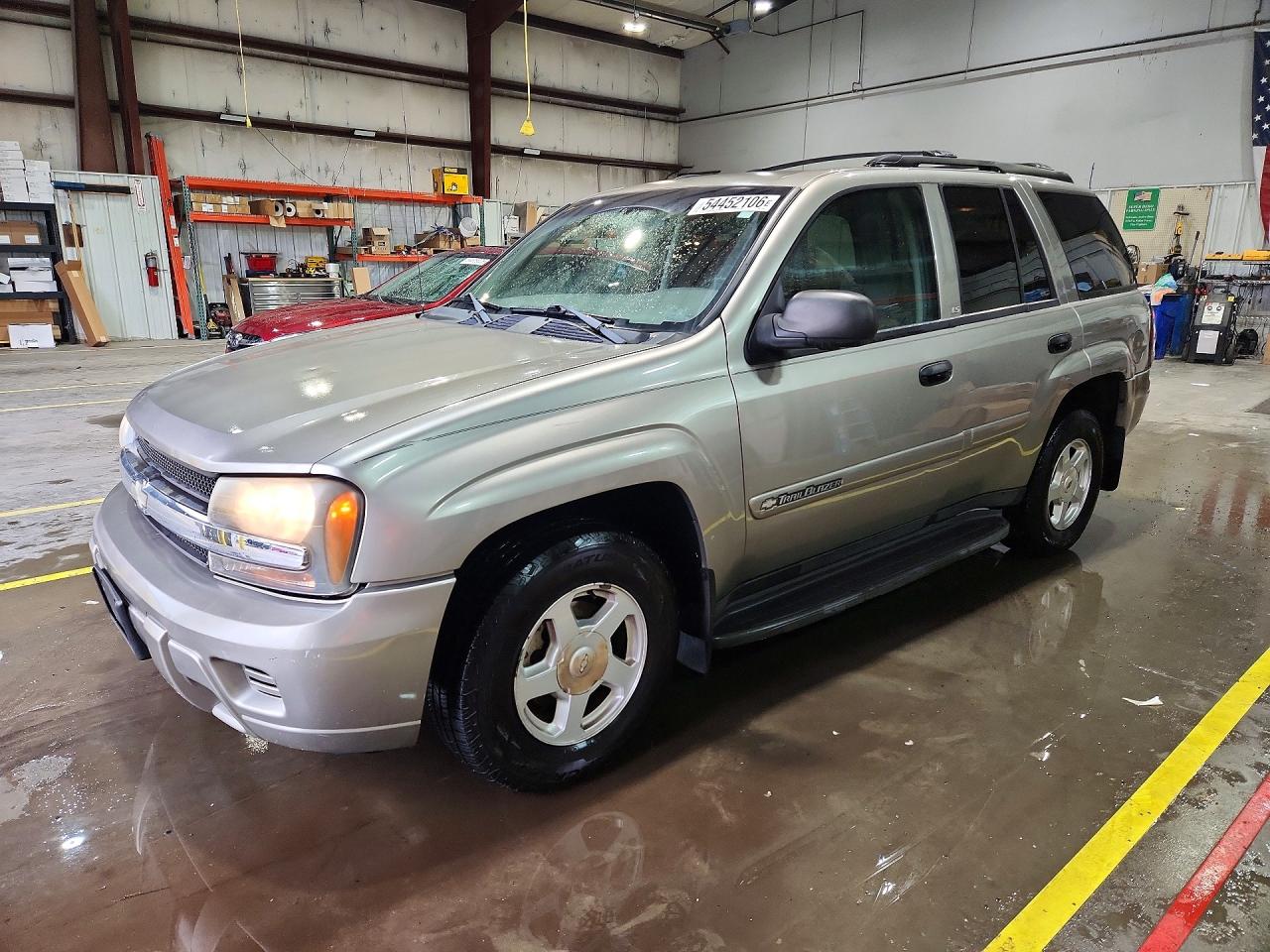 Salvage Chevrolet Trailblazer Image
