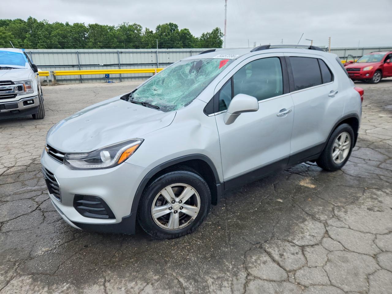 Salvage Chevrolet Trax Image