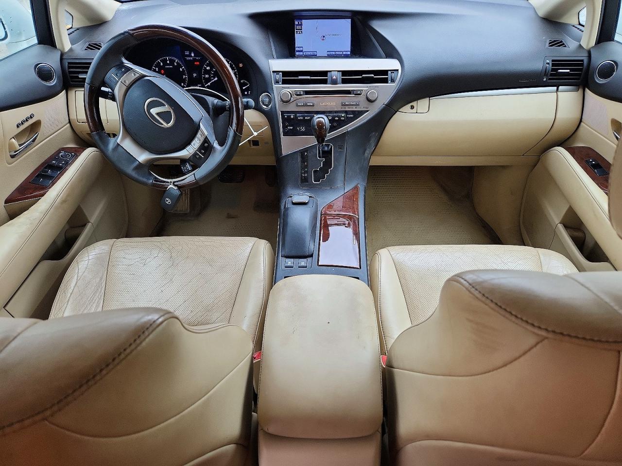 Lexus RX Base