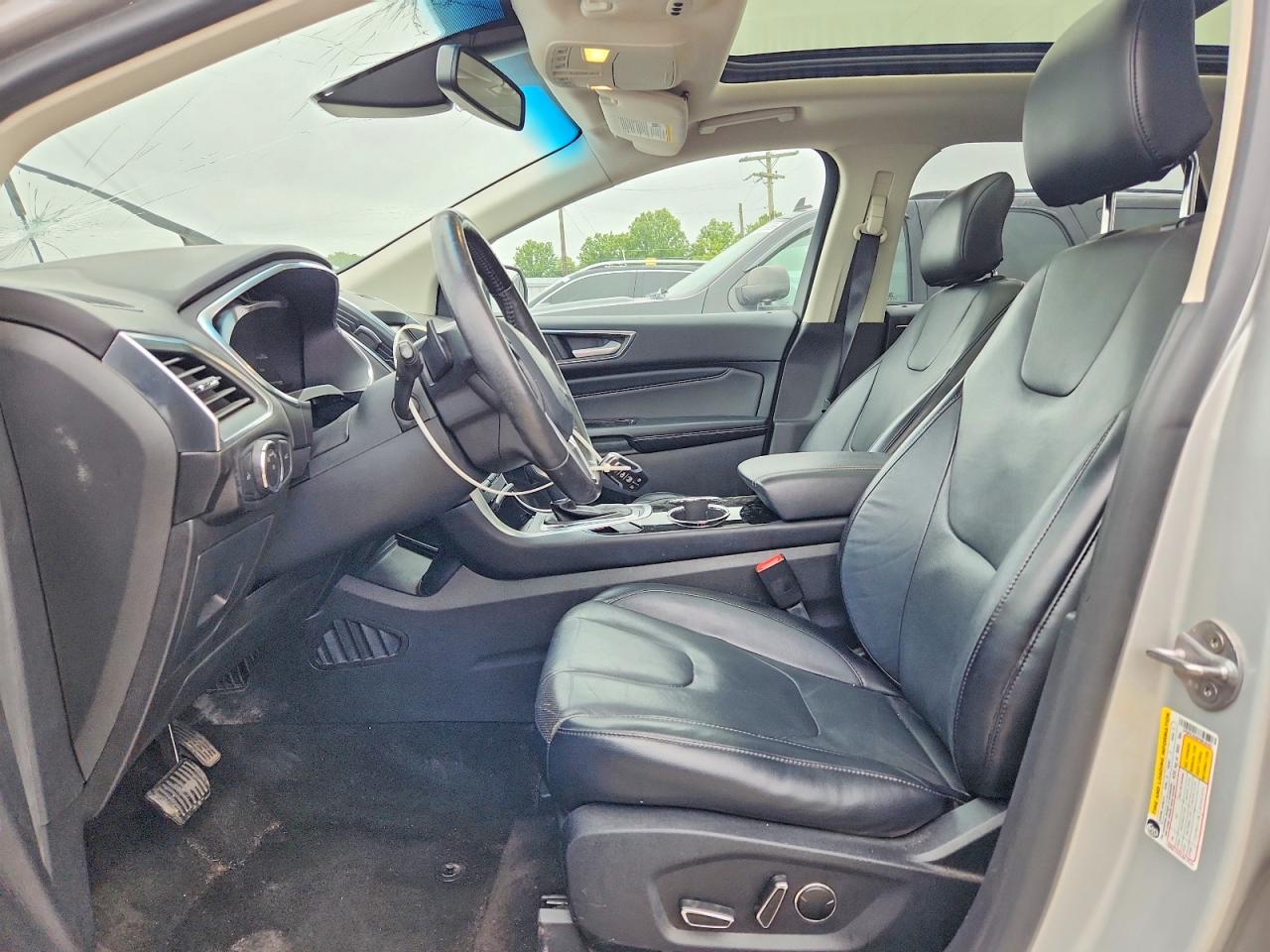 Ford Edge Titanium