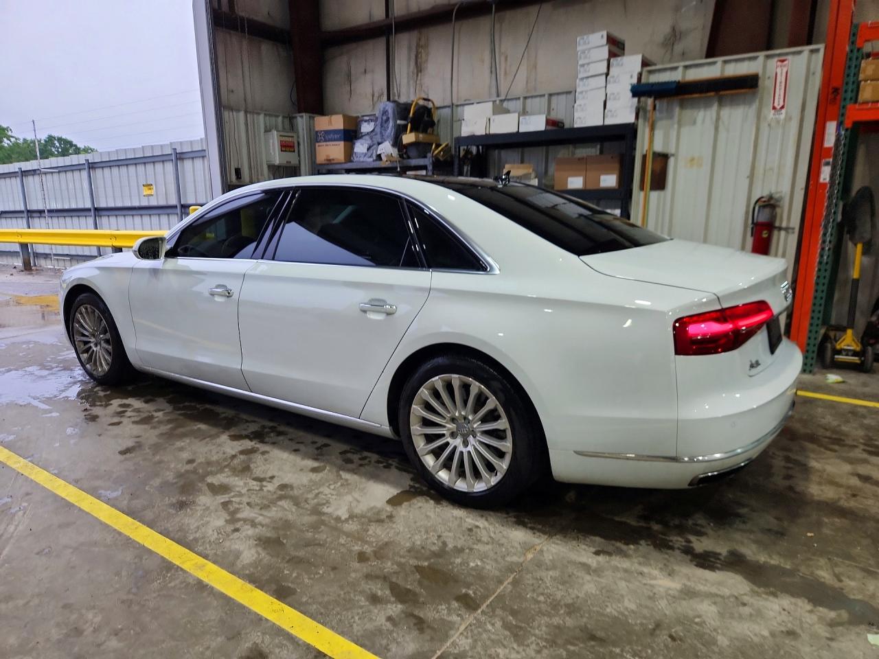 Audi A8 L Quattro