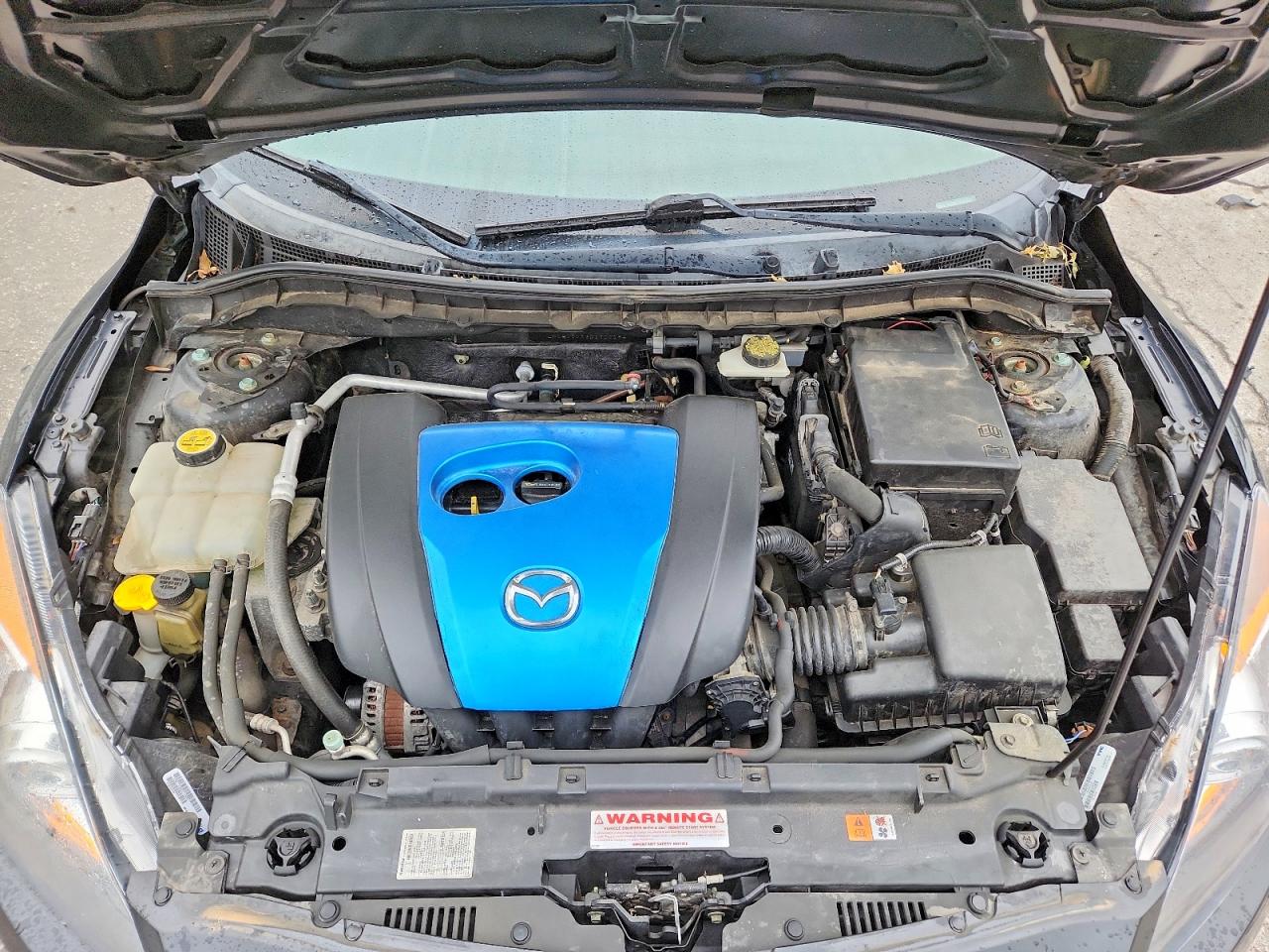 Mazda 3 I