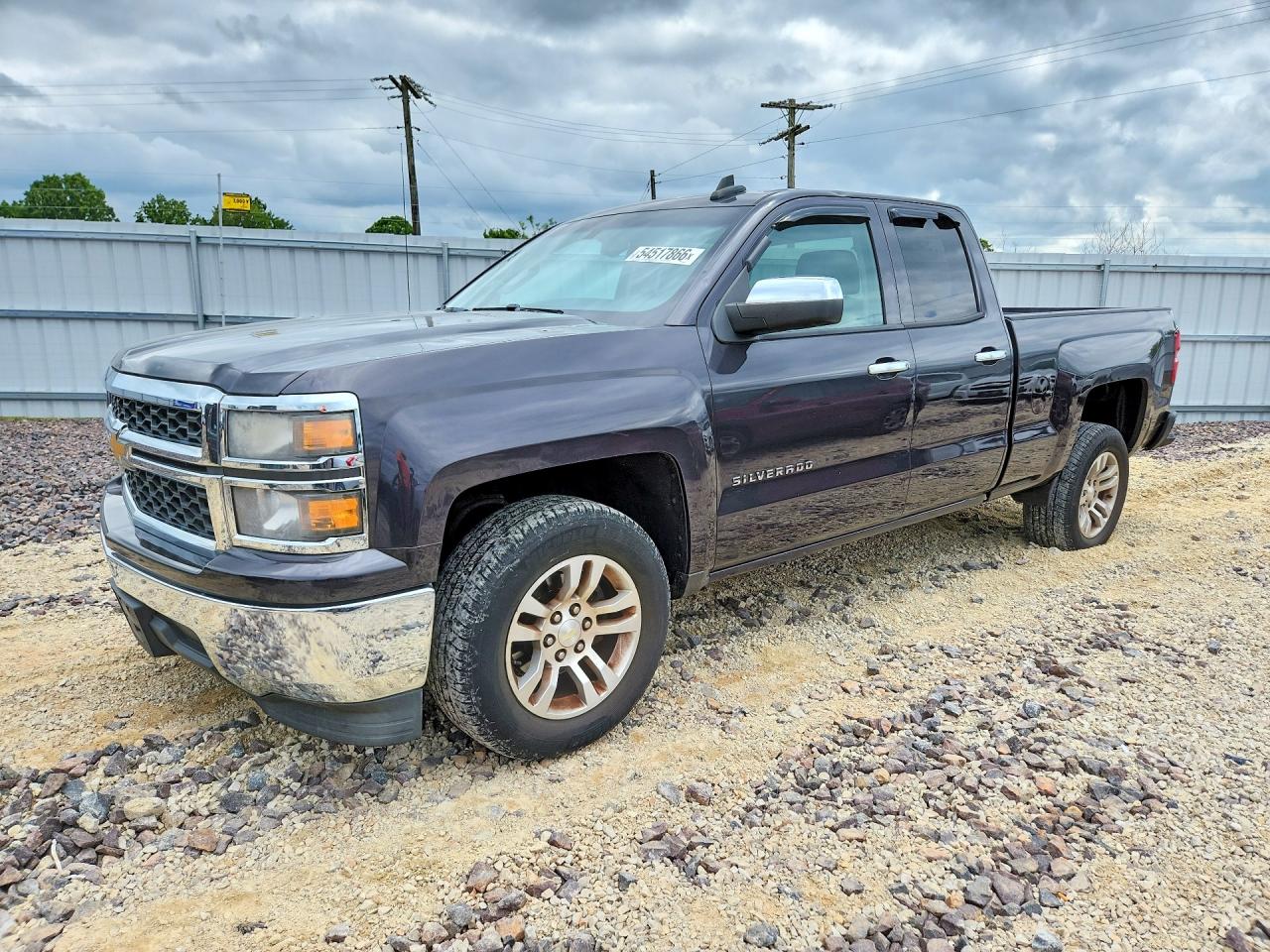 Salvage Chevrolet Silverado Image