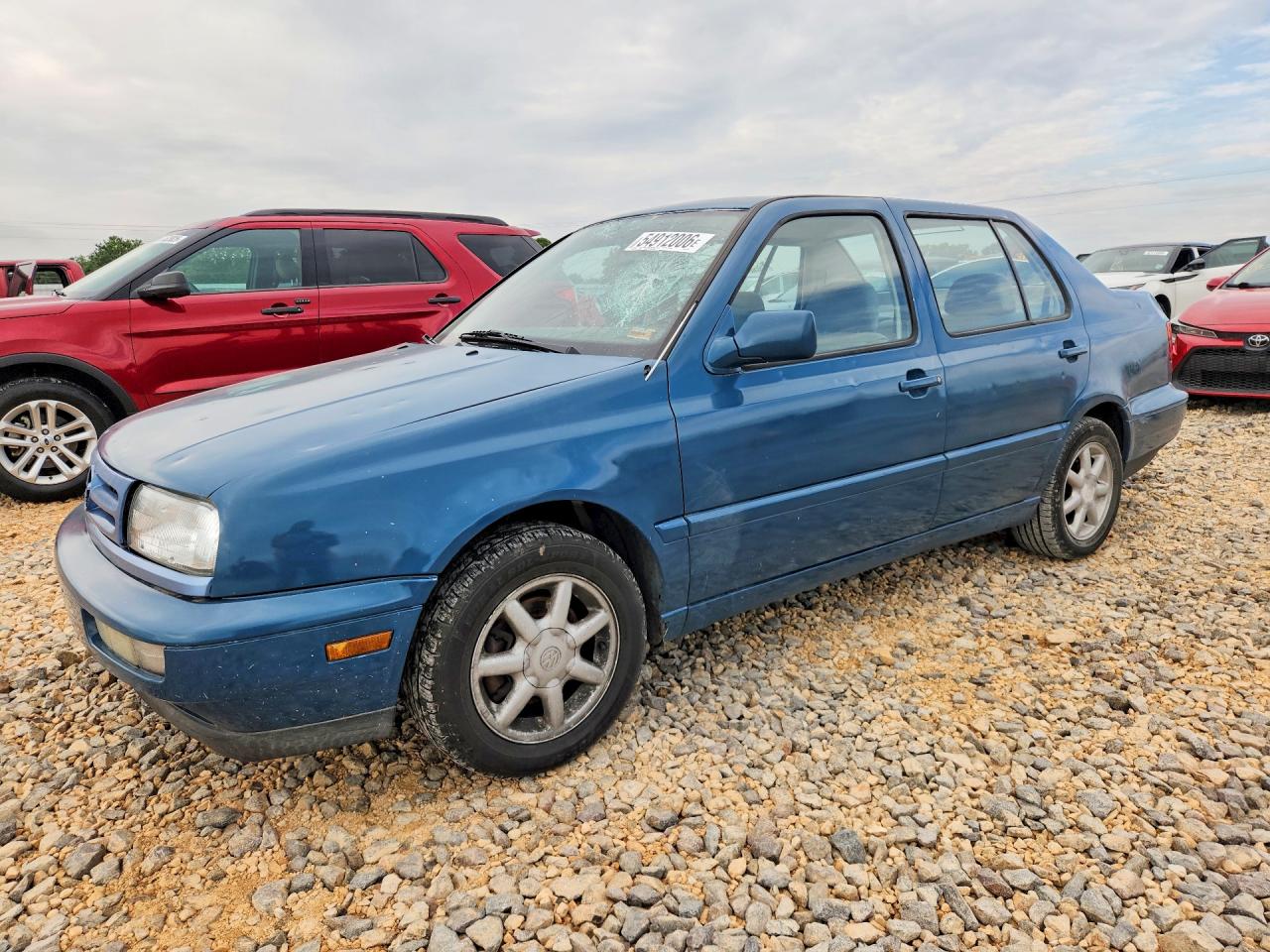 Salvage Volkswagen Jetta Image