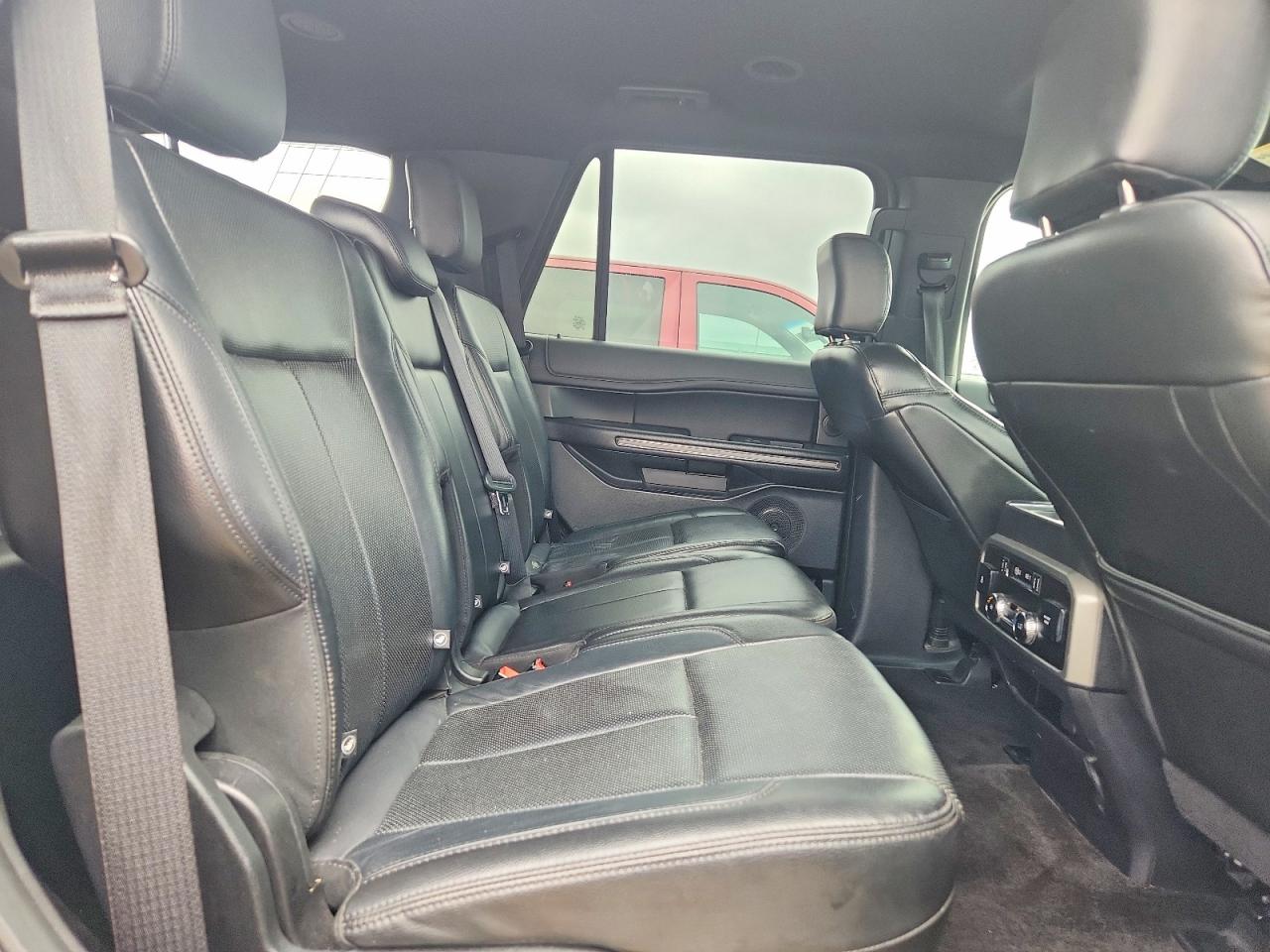 Ford Expedition Xlt