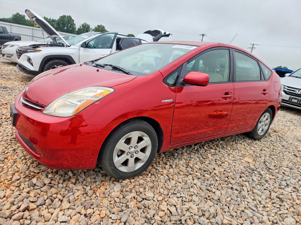 Salvage Toyota Prius Image