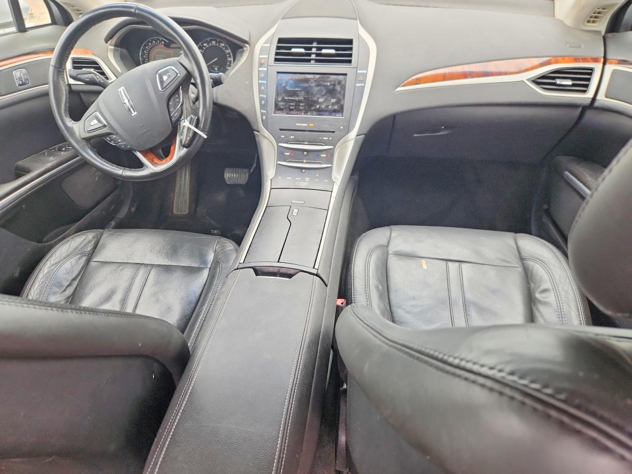 Lincoln MKZ