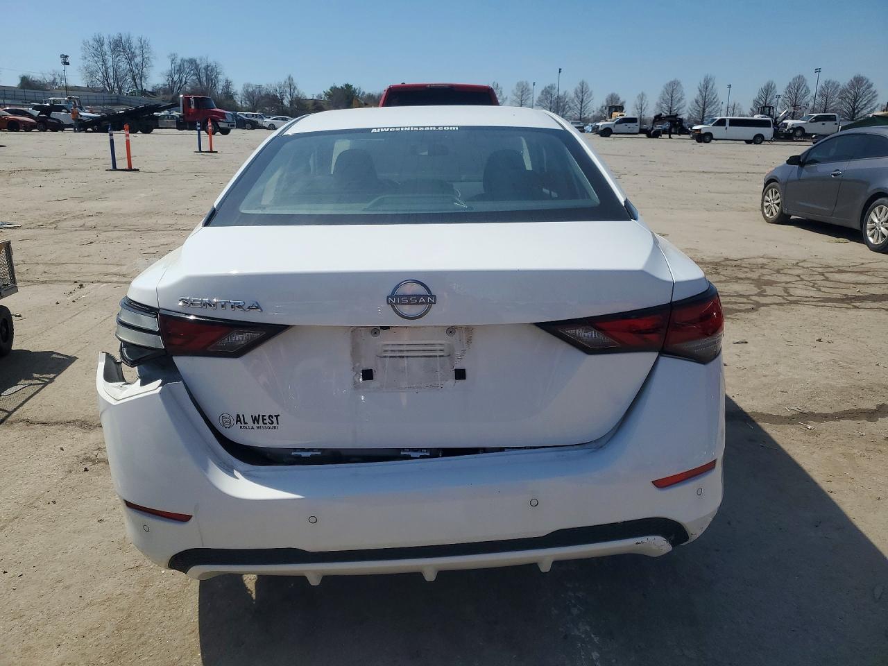 Nissan Sentra S