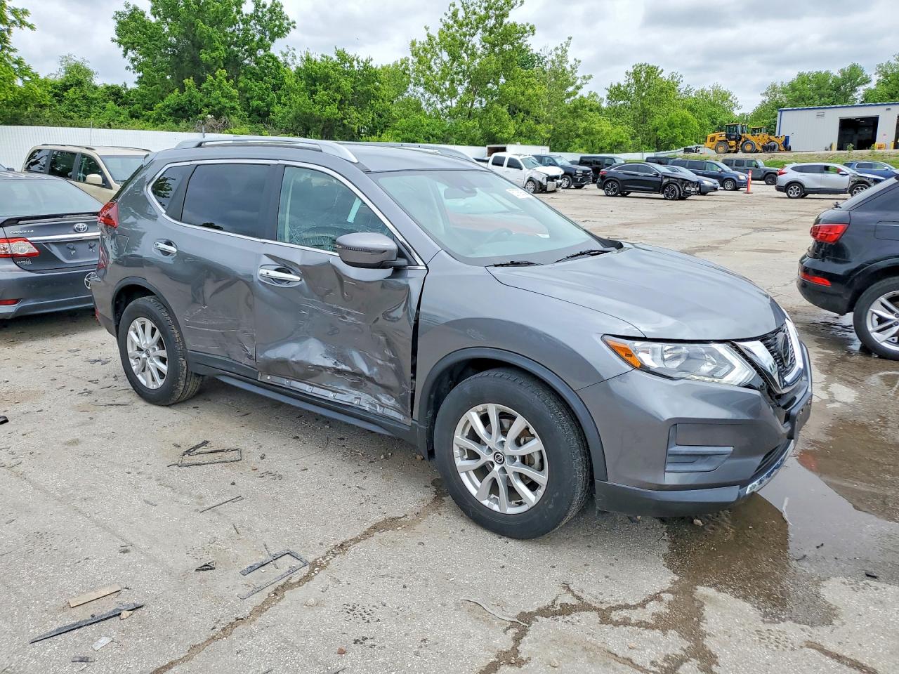 Nissan Rogue Sv