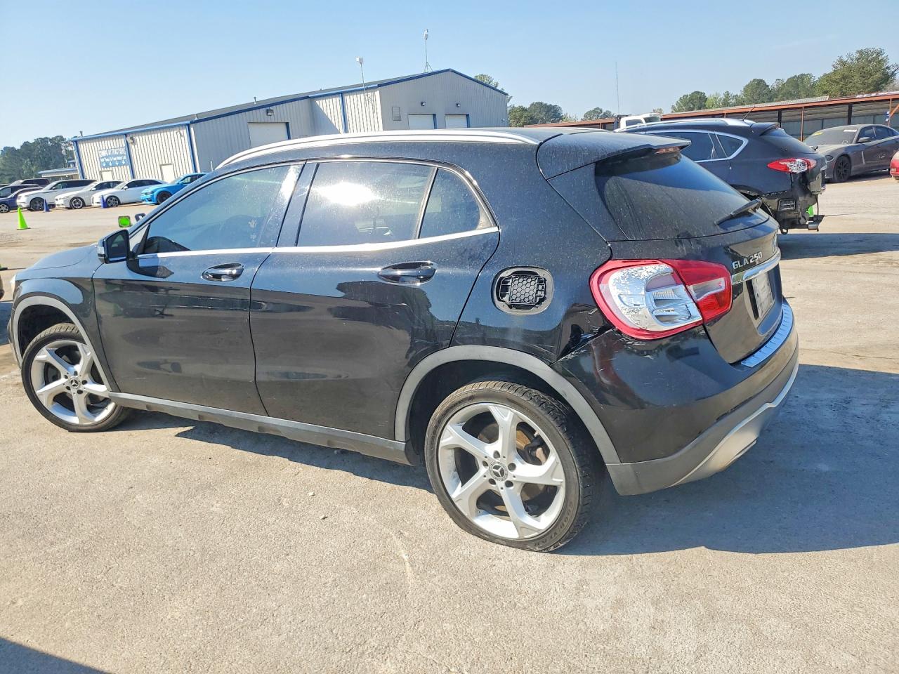 Mercedes-Benz GLA 250 4matic