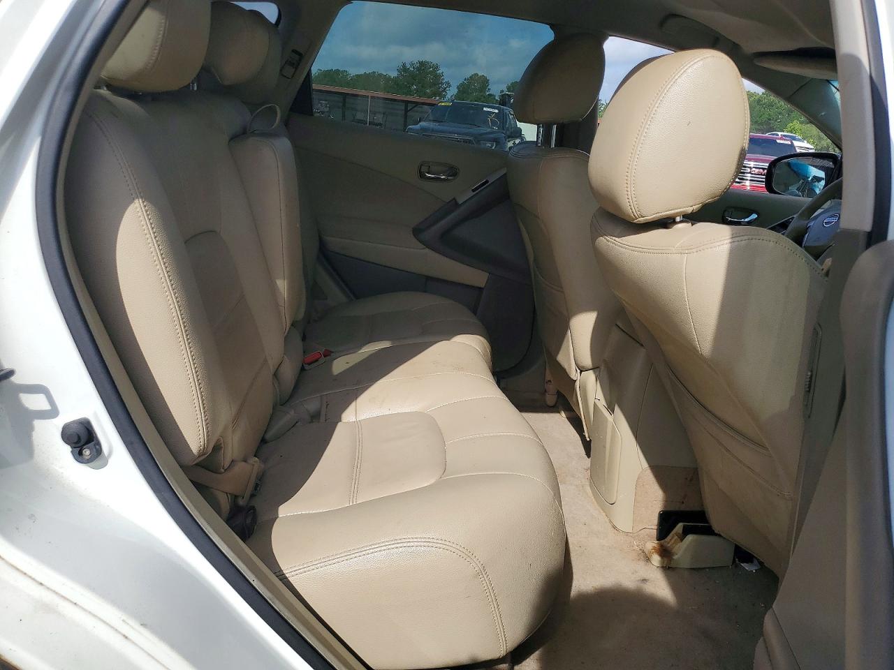 Nissan Murano S