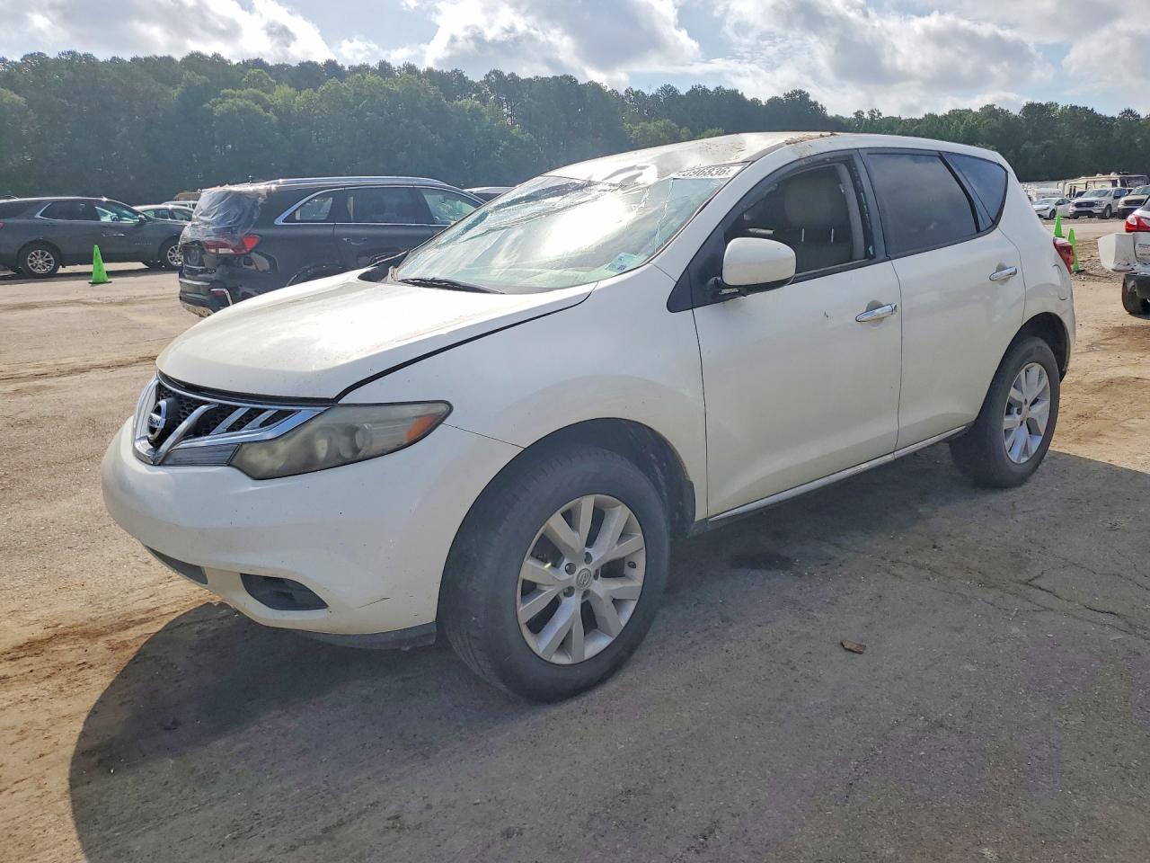 Salvage Nissan Murano Image