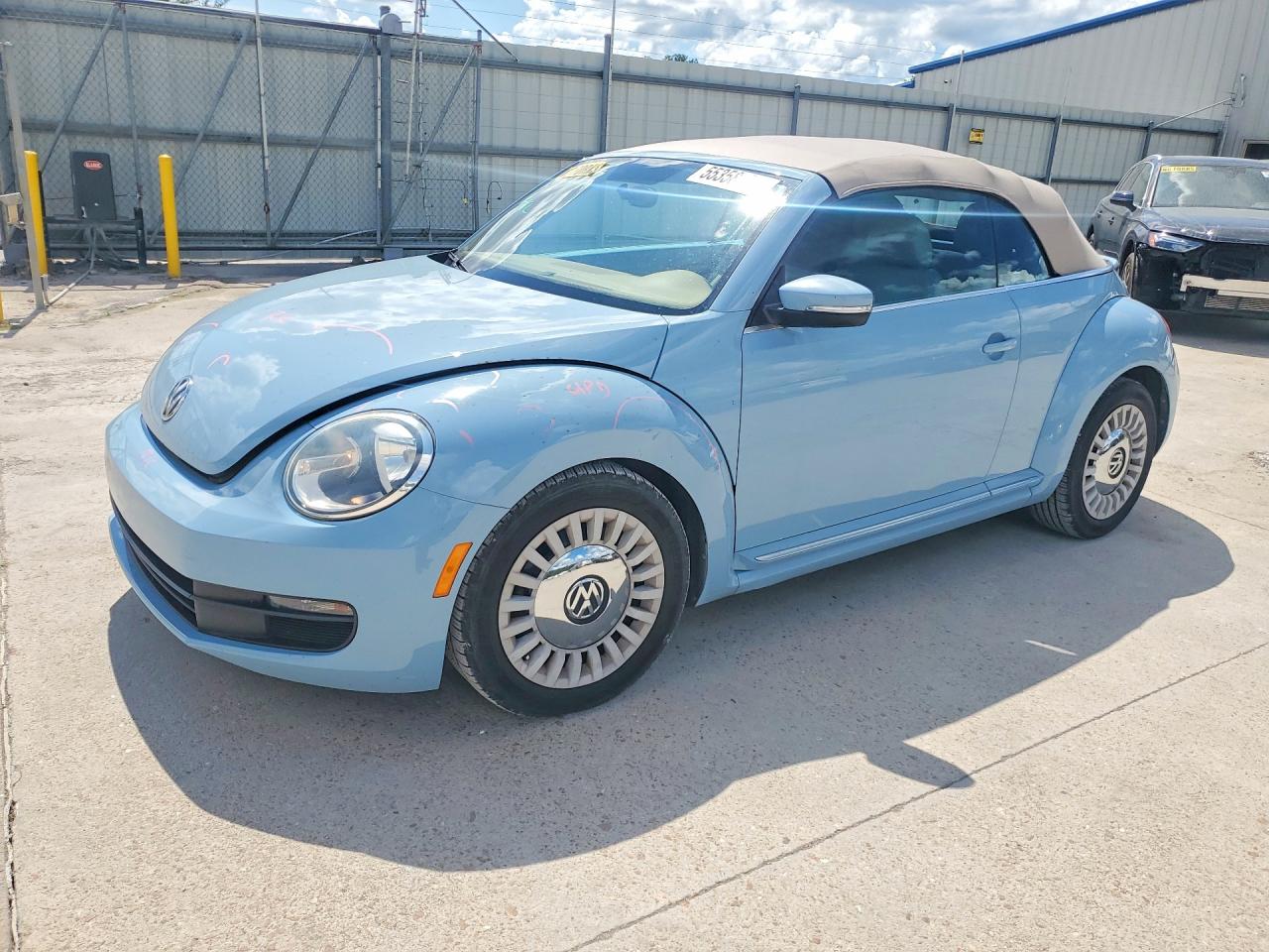 Salvage Volkswagen Beetle Image