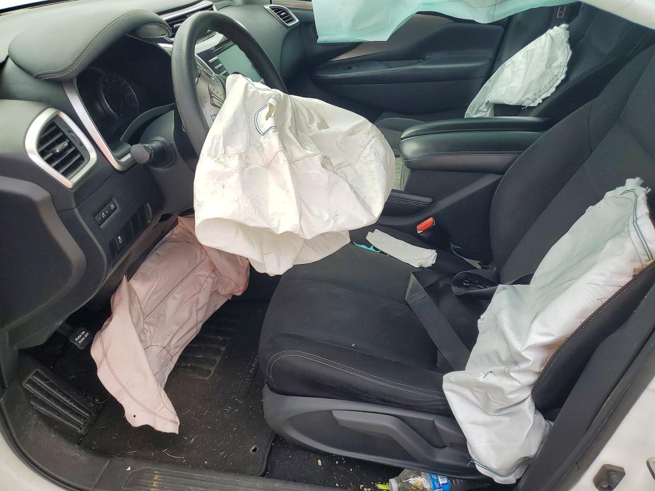 Nissan Murano S
