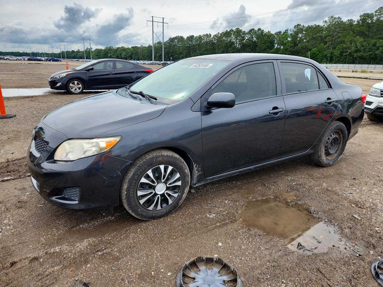 Salvage Toyota Corolla Image
