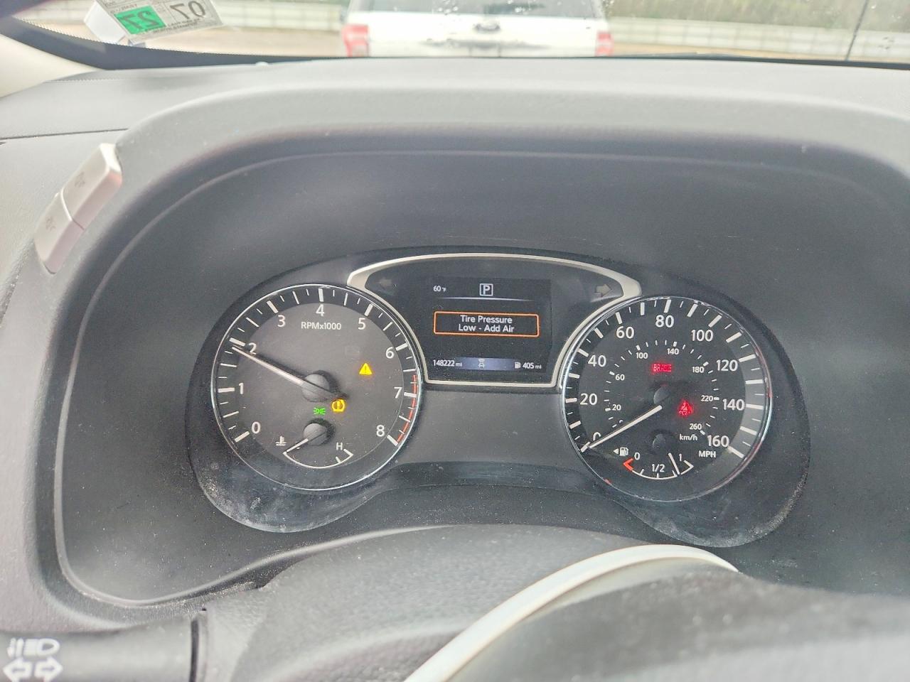 Nissan Pathfinder S