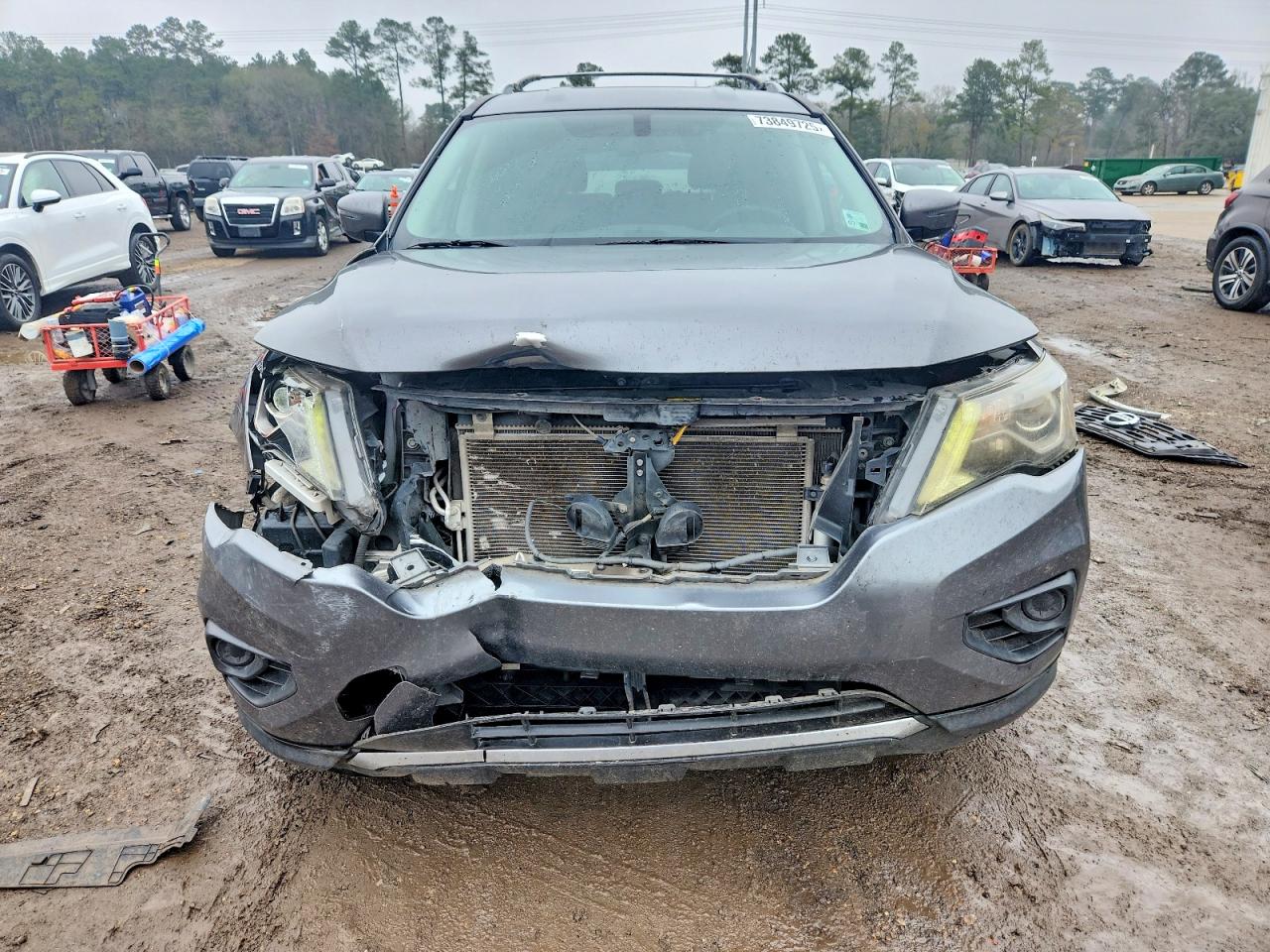 Nissan Pathfinder S