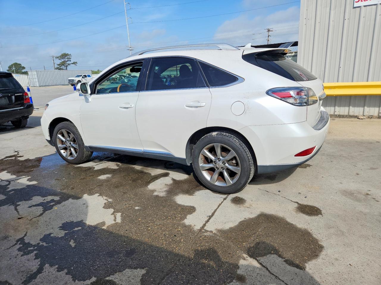 Lexus RX Base