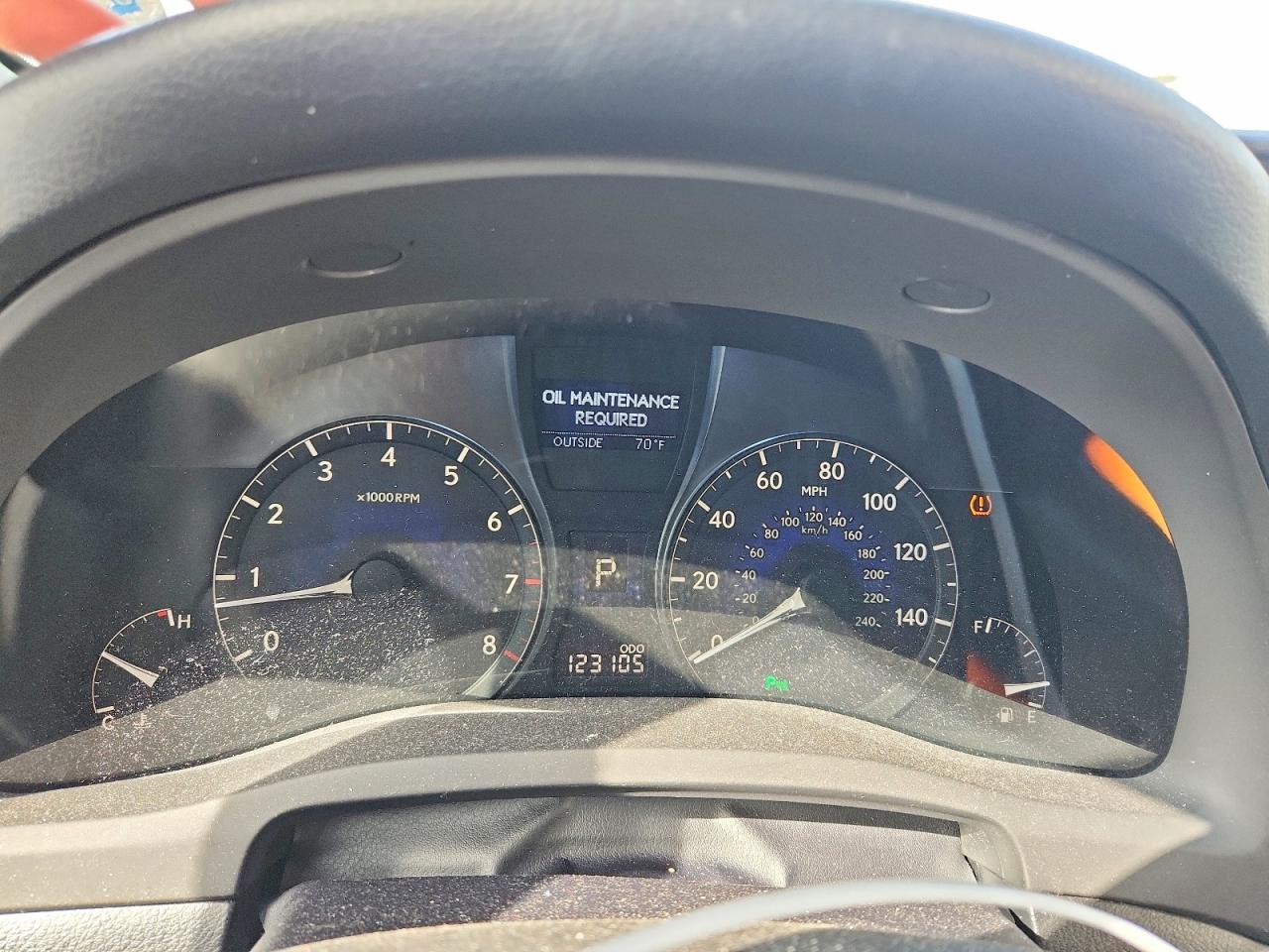 Lexus RX Base