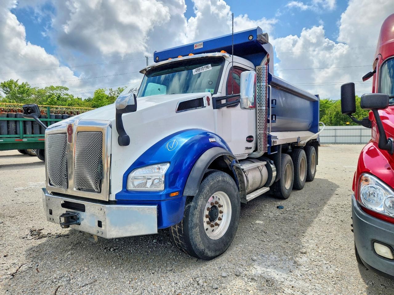 Kenworth T880
