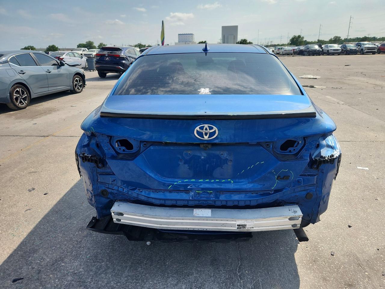 Toyota Camry Le