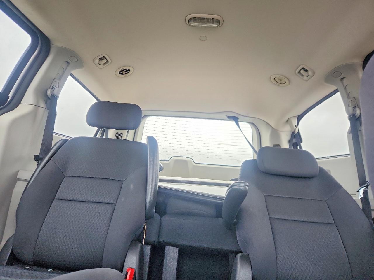 Dodge Caravan Se