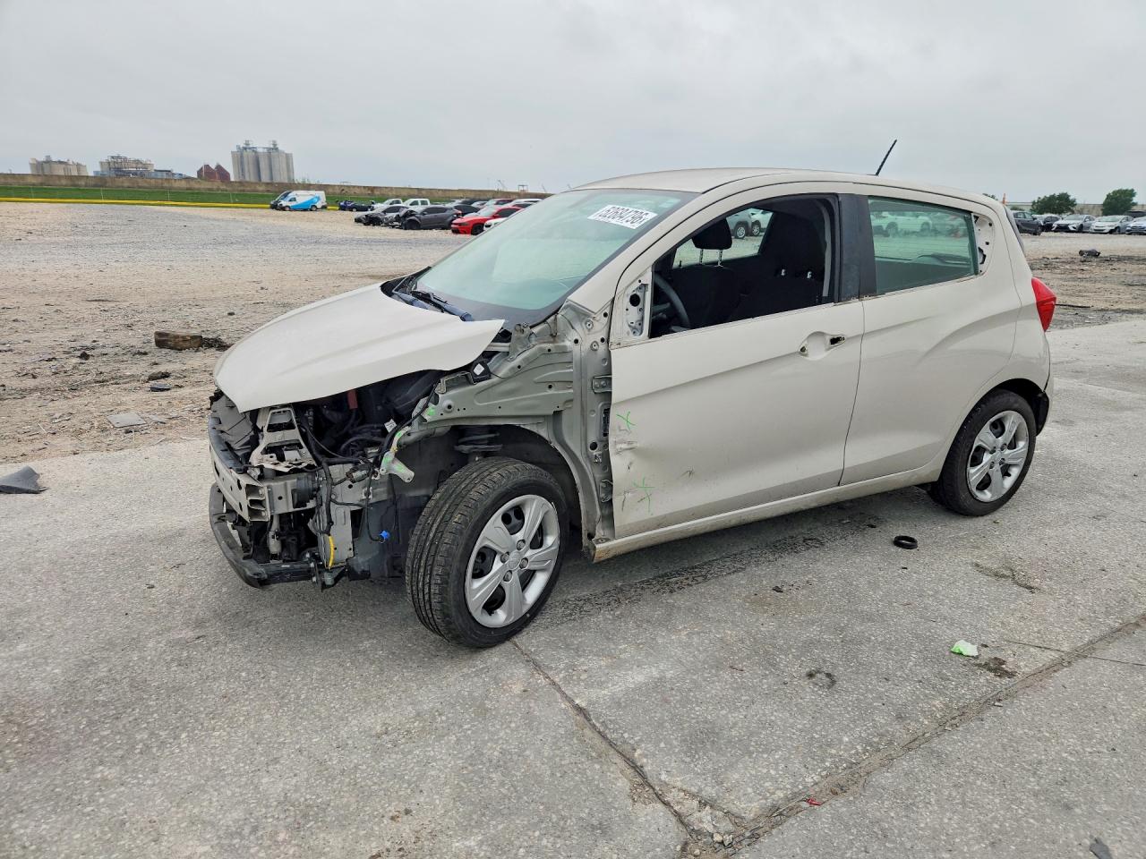 Salvage Chevrolet Spark Image