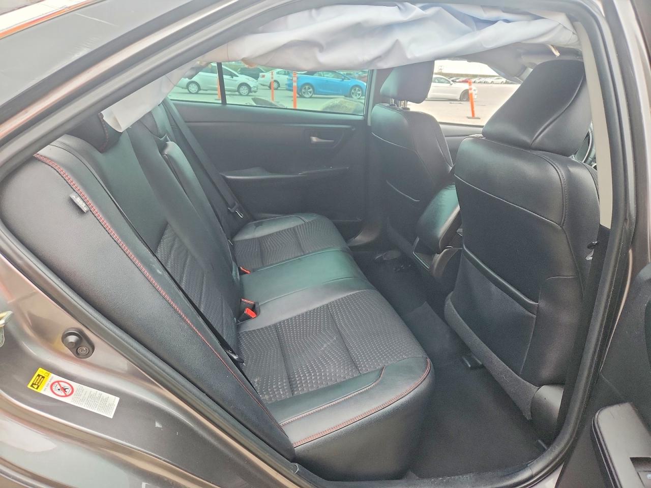 Toyota Camry Se
