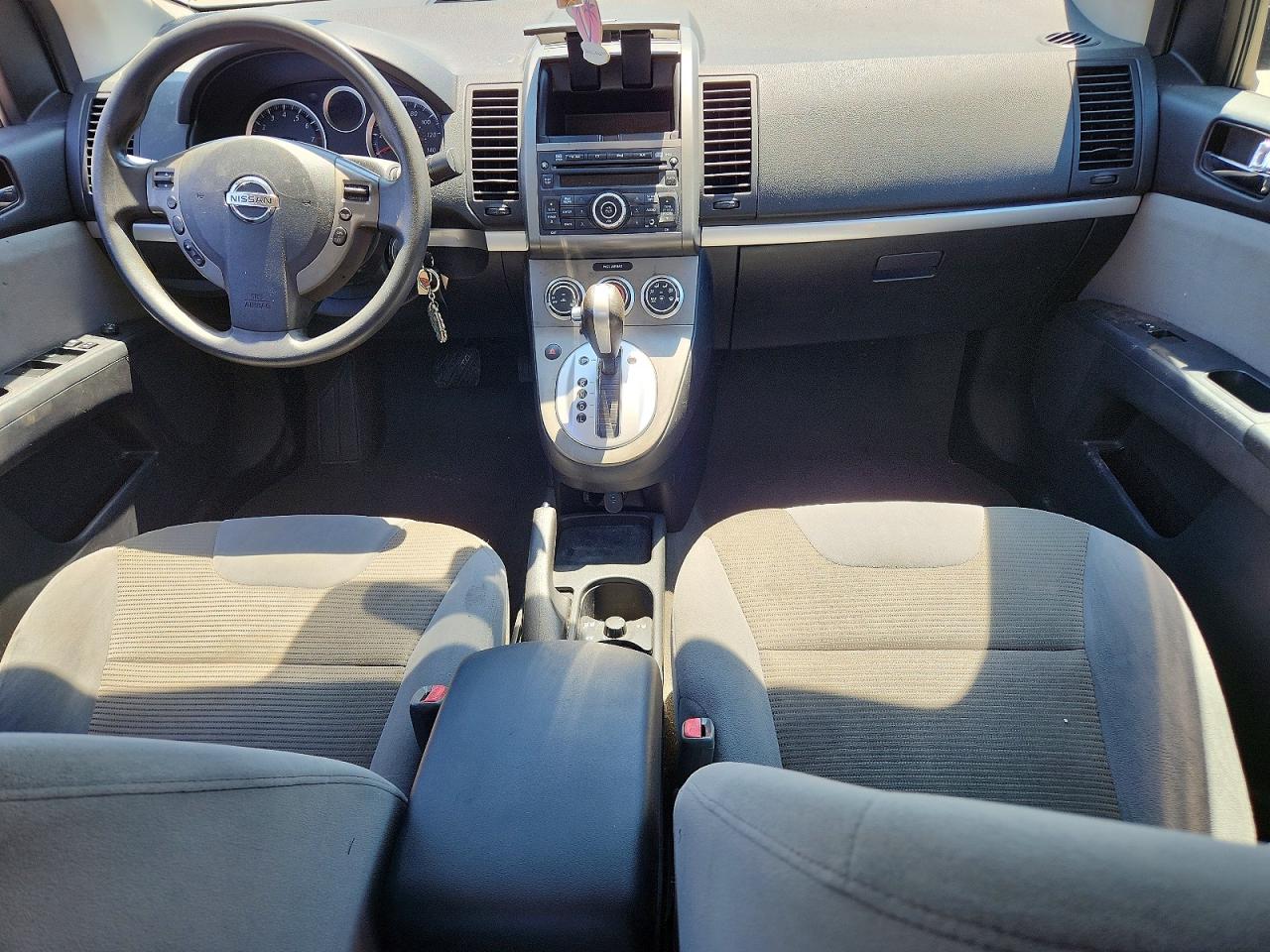 Nissan Sentra 2.0