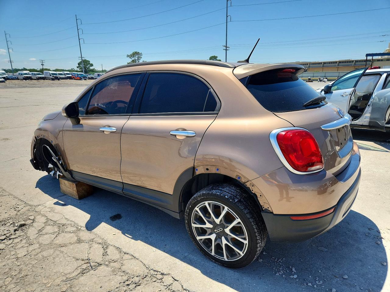 FIAT 500 Trekking