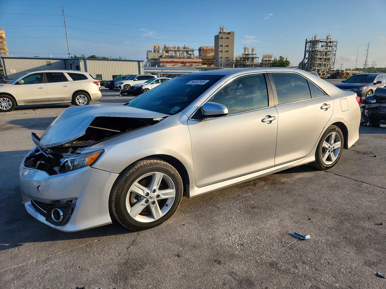 Salvage Toyota Camry Image