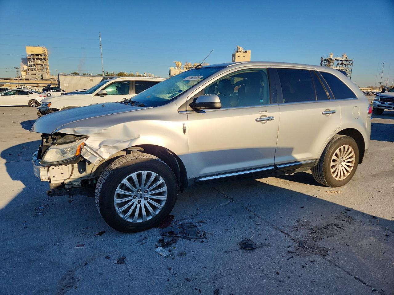 Salvage Lincoln MKX Image