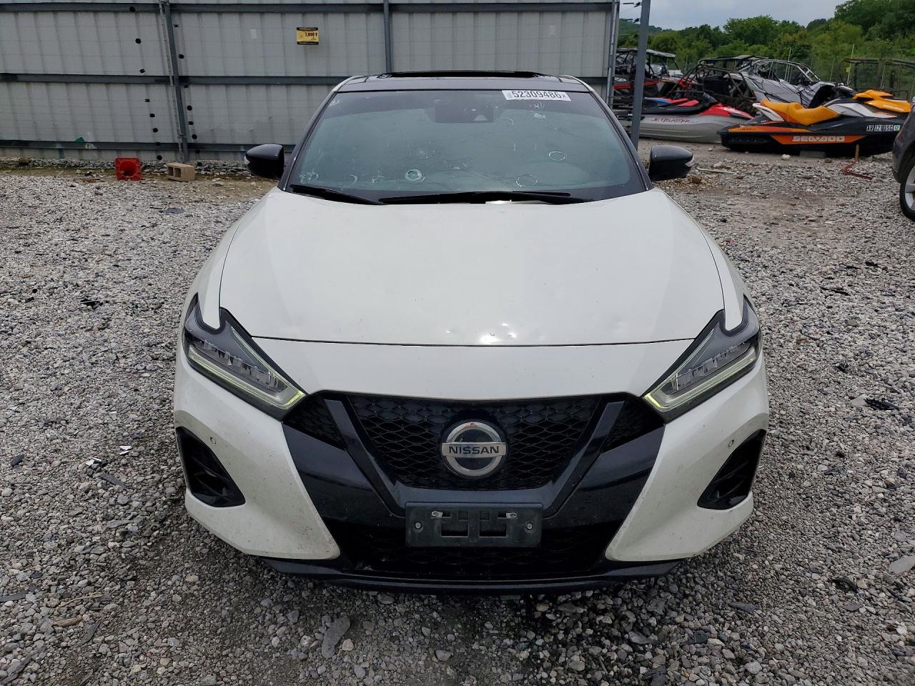 Nissan Maxima Sr