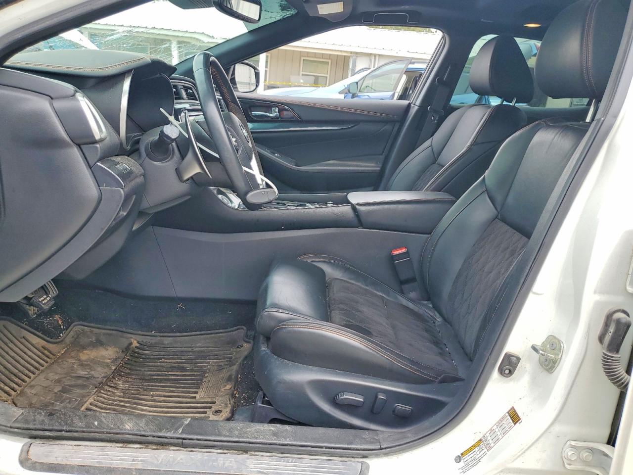 Nissan Maxima Sr