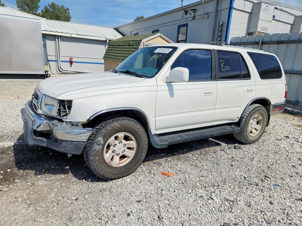 Salvage Toyota 4Runner Image