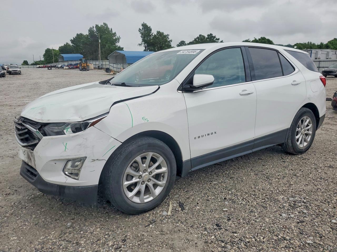 Salvage Chevrolet Equinox Image