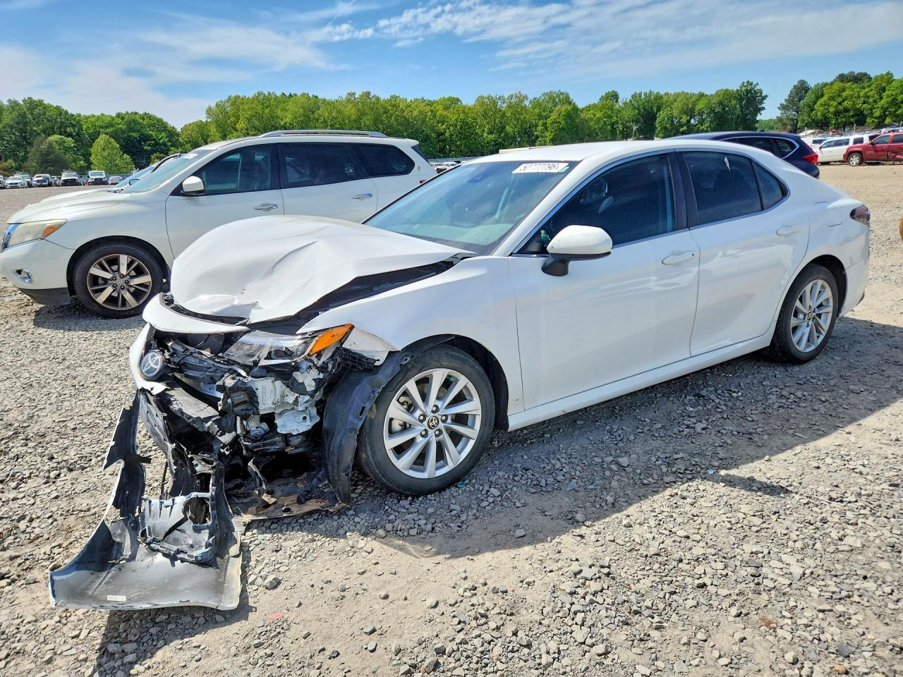 Salvage Toyota Camry Image