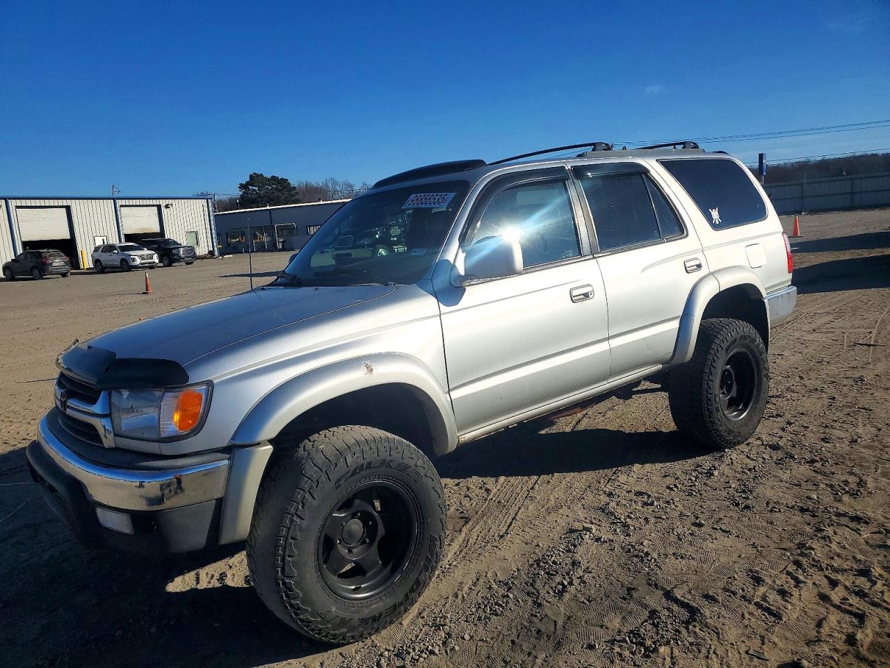 Salvage Toyota 4Runner Image