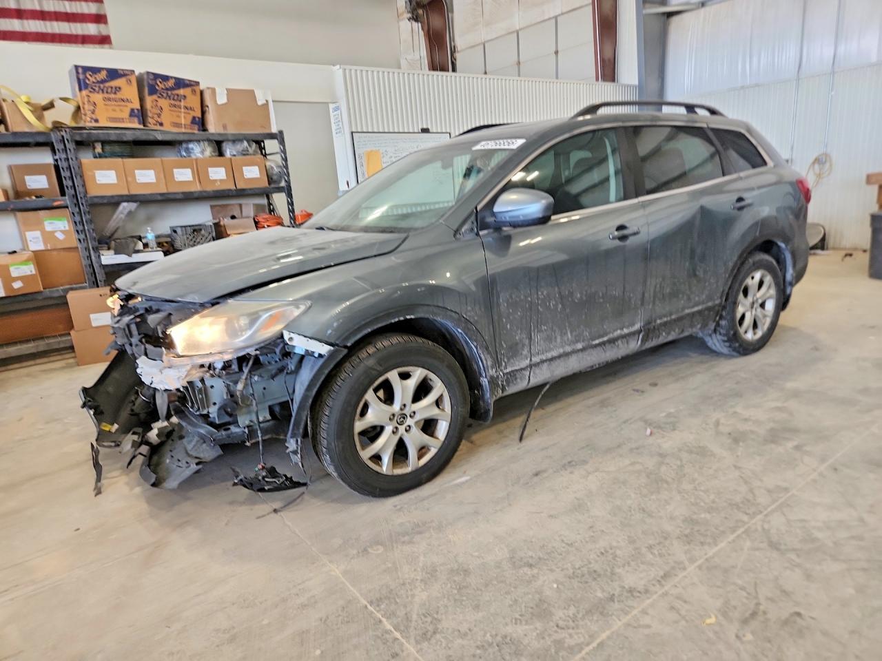 Salvage Mazda Cx Image