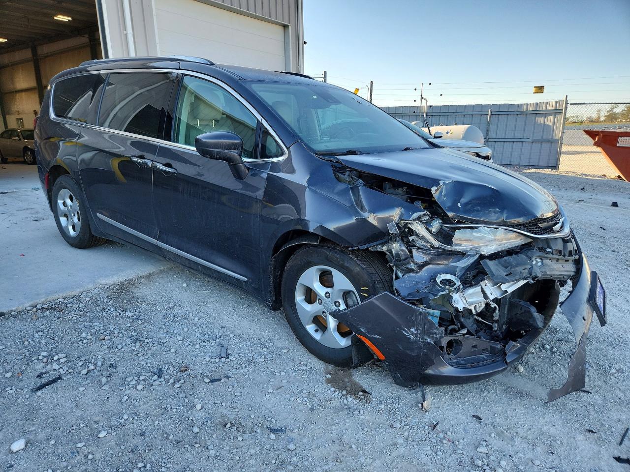 Chrysler Pacifica Touring L Plus